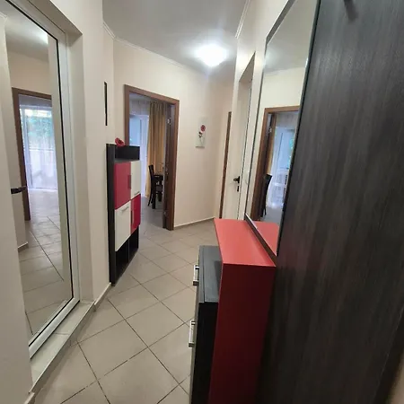 Royal Palm Sea Nest Appartement